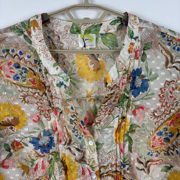 Fig and Flower Boho Paisley Blouse 3/4 sleeve swiss dot button front semi sheer - Picture 5 of 11
